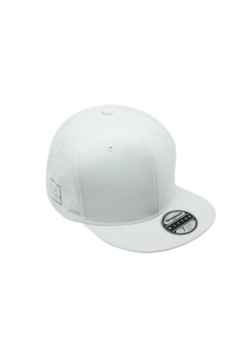 Fitted (White)
